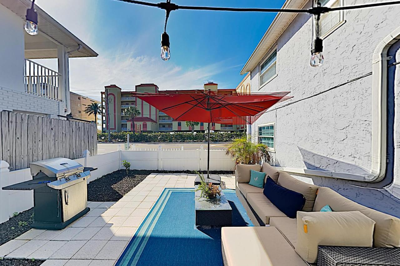 The Palm Condos St. Pete Beach Εξωτερικό φωτογραφία