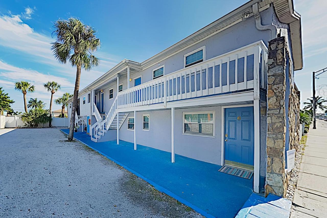 The Palm Condos St. Pete Beach Εξωτερικό φωτογραφία