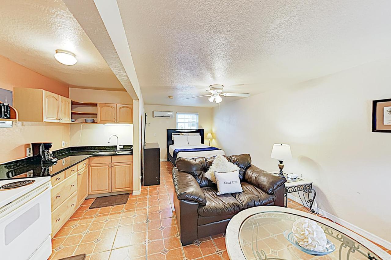 The Palm Condos St. Pete Beach Εξωτερικό φωτογραφία