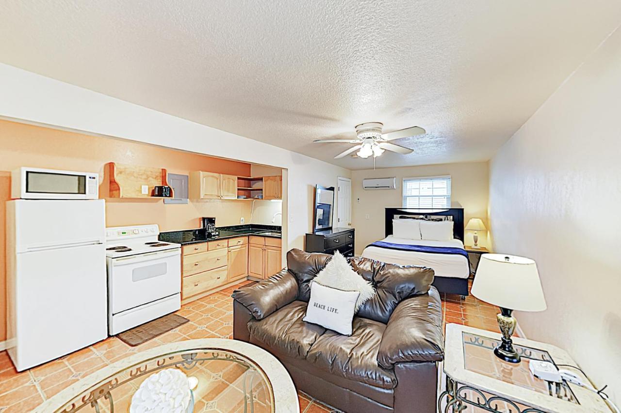 The Palm Condos St. Pete Beach Εξωτερικό φωτογραφία